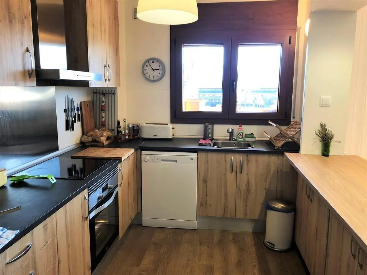Apartamento En Llivia Ideal 8 Personas Con Piscina