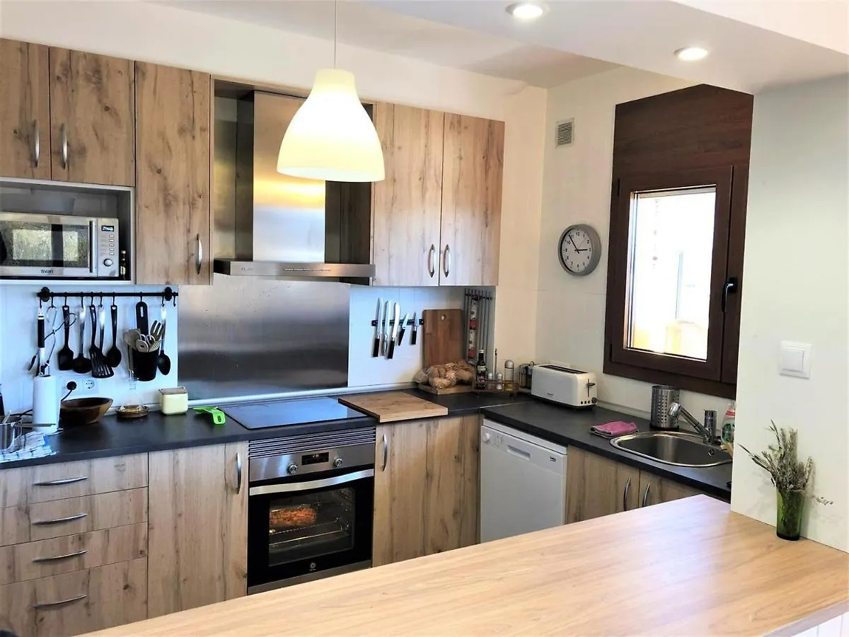 Apartamento En Llivia Ideal 8 Personas Con Piscina